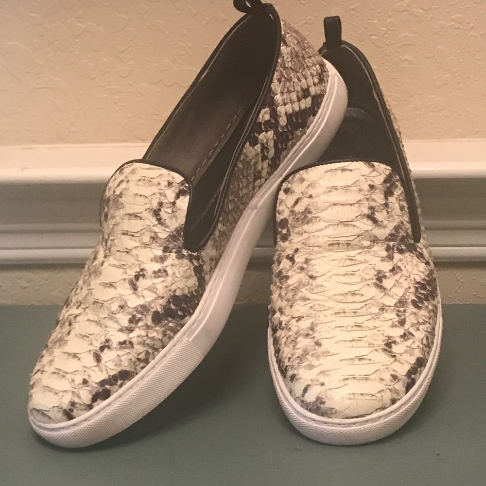 Snakeskin Style Slip-on Sneakers